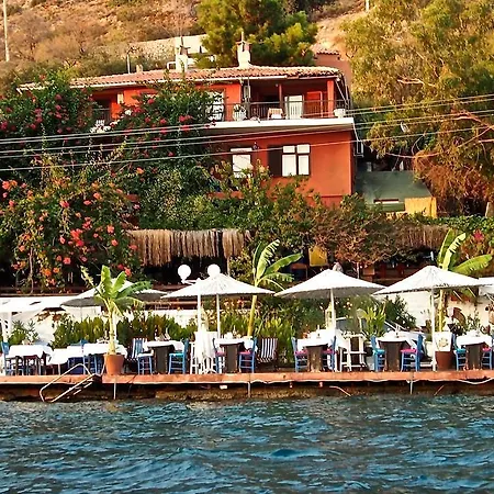 博兹布伦佩比尤努斯酒店 * 博兹布伦